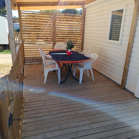 Mobil Home Lucky Climatise Camping Novela Port La Nouvelle Esterno foto